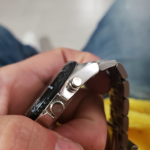 Kendall & James mens quartz watch - Picture 9 of 10